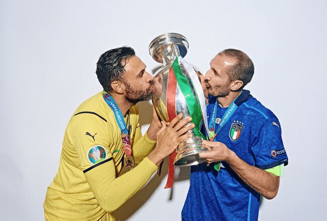 曾效力于巴 曾效力于巴