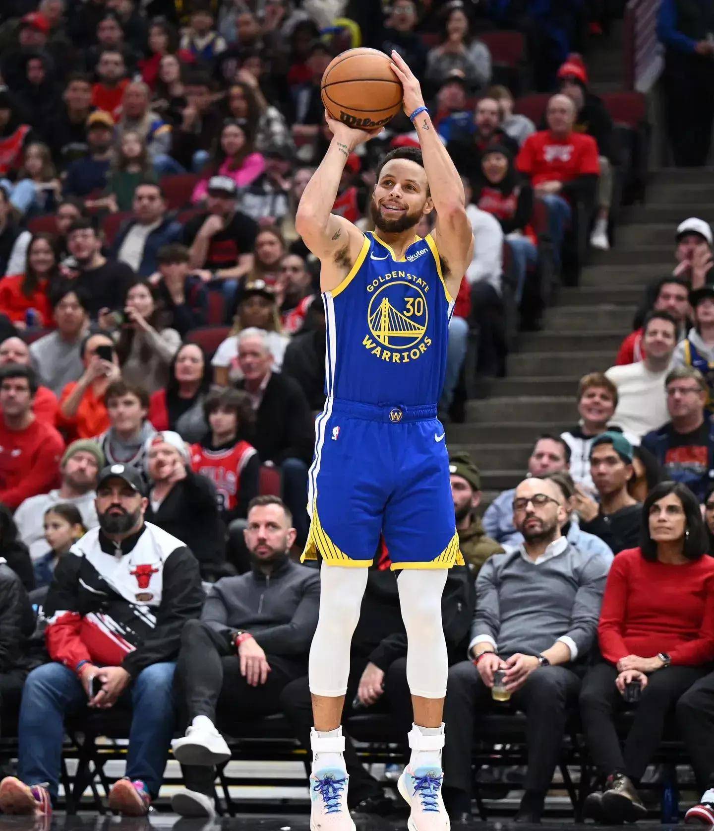 还屡次杀入 还屡次杀入