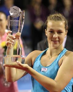 辅以角色型 辅以角色型